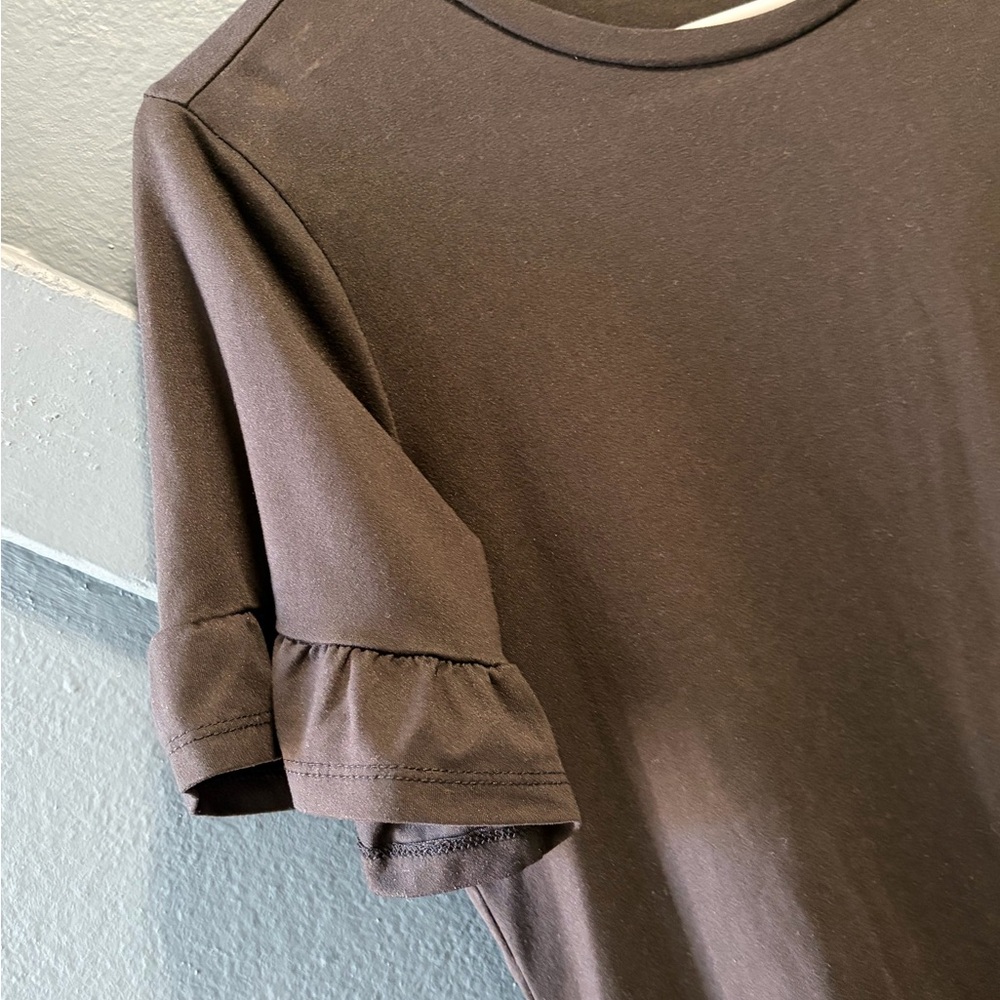 Simple Black Ruffle Sleeve Tee - Picture 2 of 5